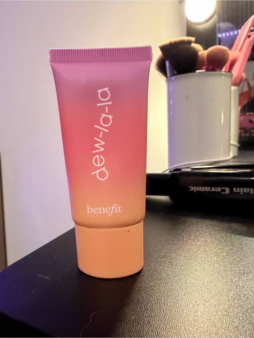 Benefit Dew-la-la Liquid glow highlighter